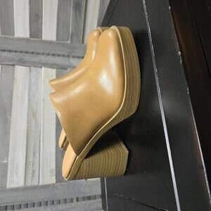 Women's Tess Platform Heels | Universal Thread | 9 1/2